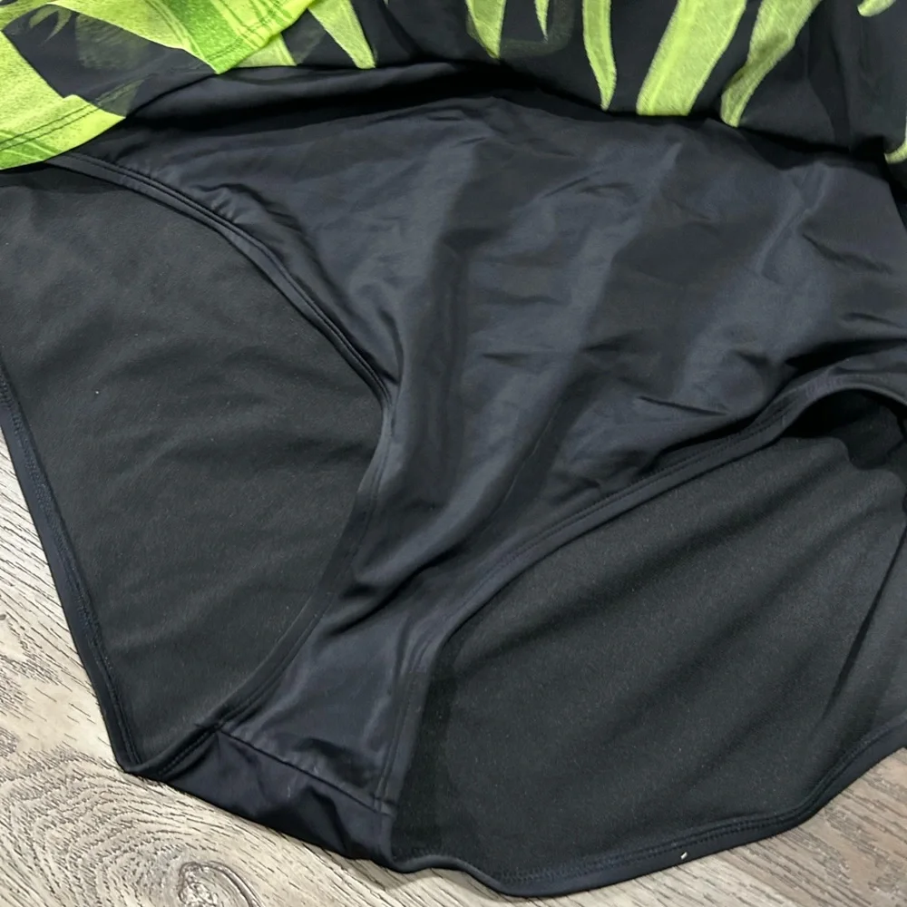 Torrid Women’s Plus Size 4X Black Flame Maleficent Disney Villian Swim  Dress - Picture 6 of 7